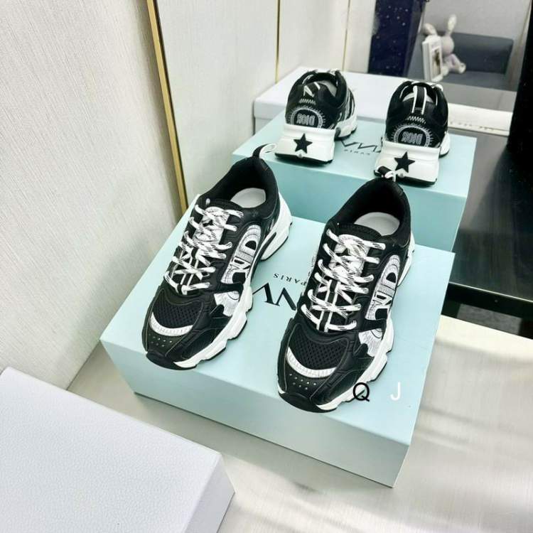 Picture of Dior Shoes _SKUDiorsz35-40XJ03013884